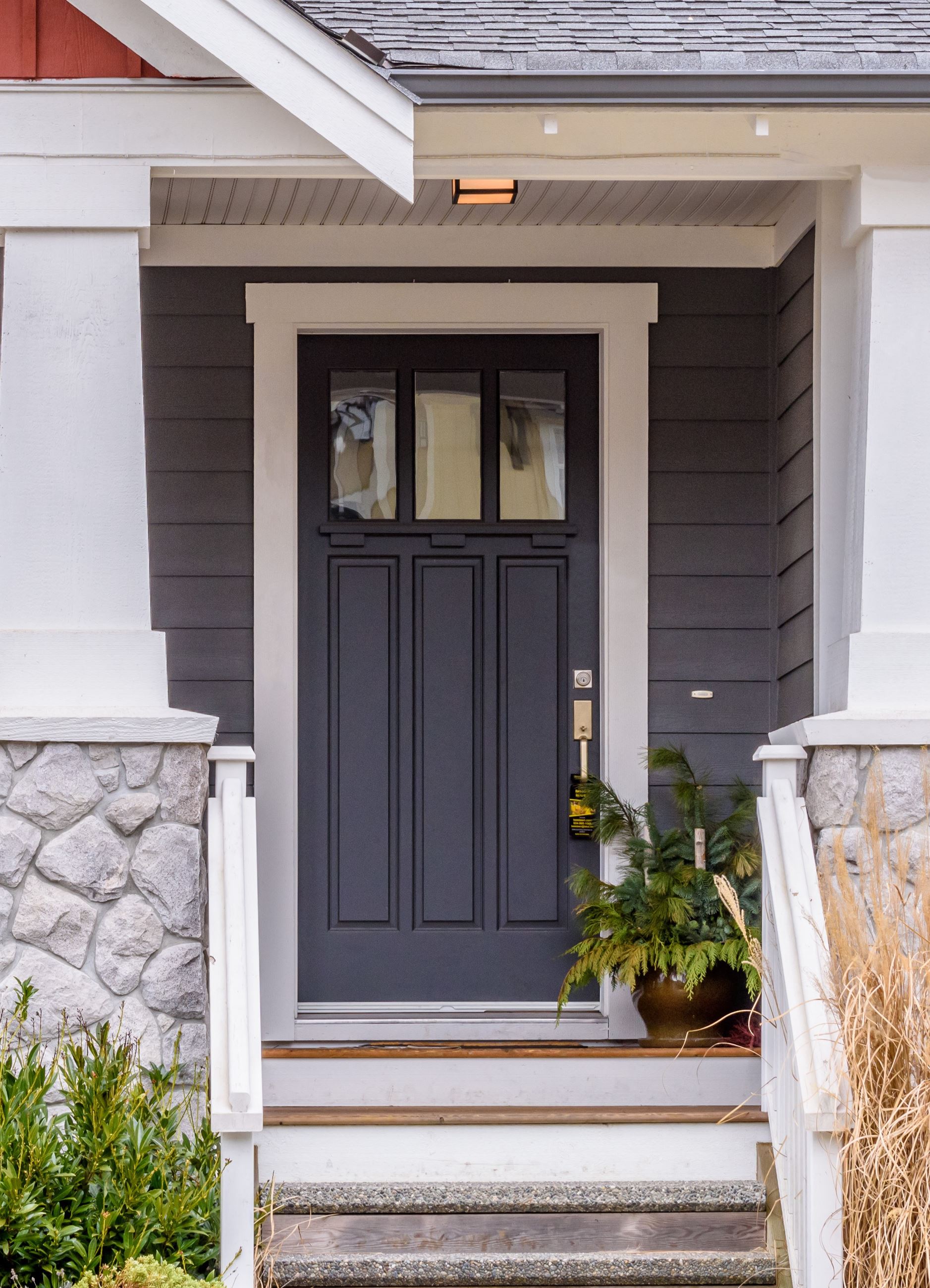 Front of a house focusing on the door